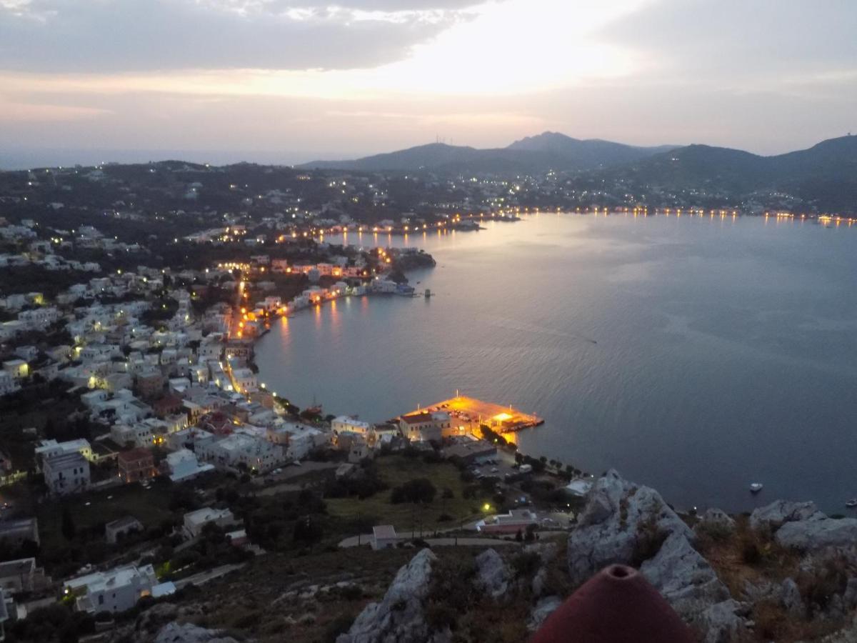 Anemi Leros Apartments Panteli Екстер'єр фото