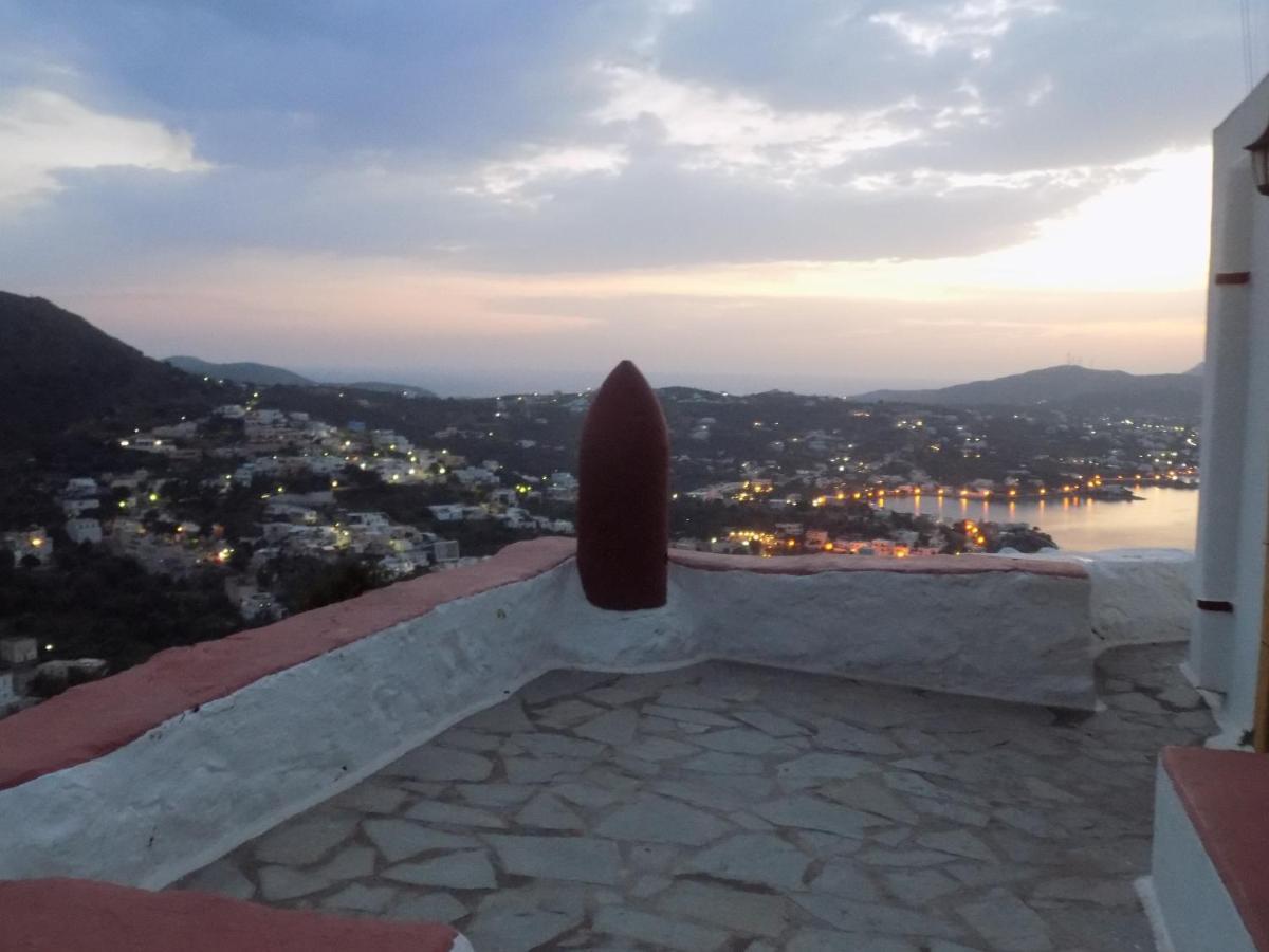 Anemi Leros Apartments Panteli Екстер'єр фото
