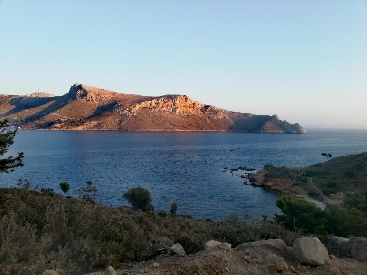 Anemi Leros Apartments Panteli Екстер'єр фото